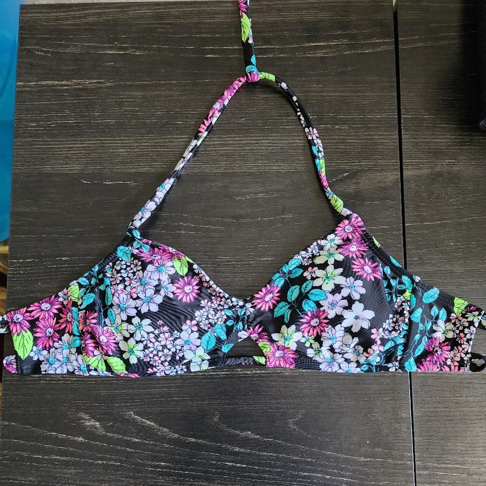Black Floral Bikini Top